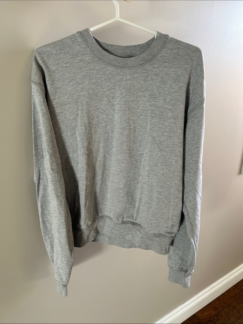 Aritzia Light Grey Sweatfleece Airy Terry Crewneck